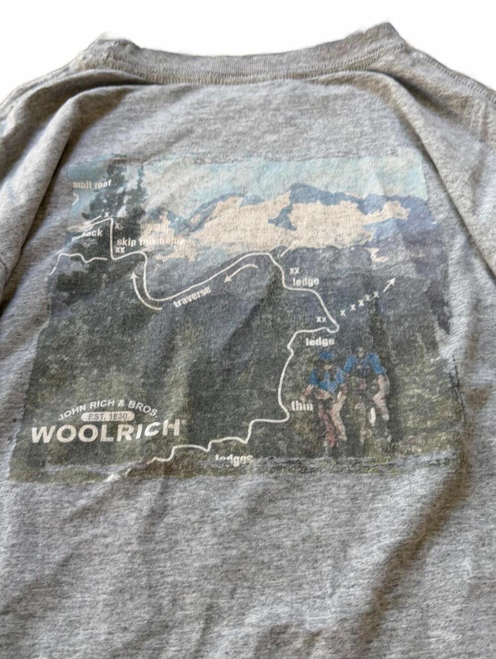 Vintage Woolrich Gray Hiking Outdoor Graphic T-Shirt Size M